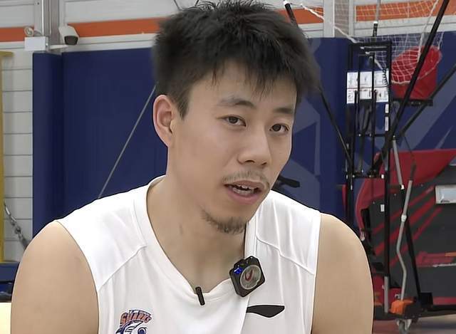 是能够稳定, 引援很谨慎, AA 是能够稳定, 引援很谨慎, AA