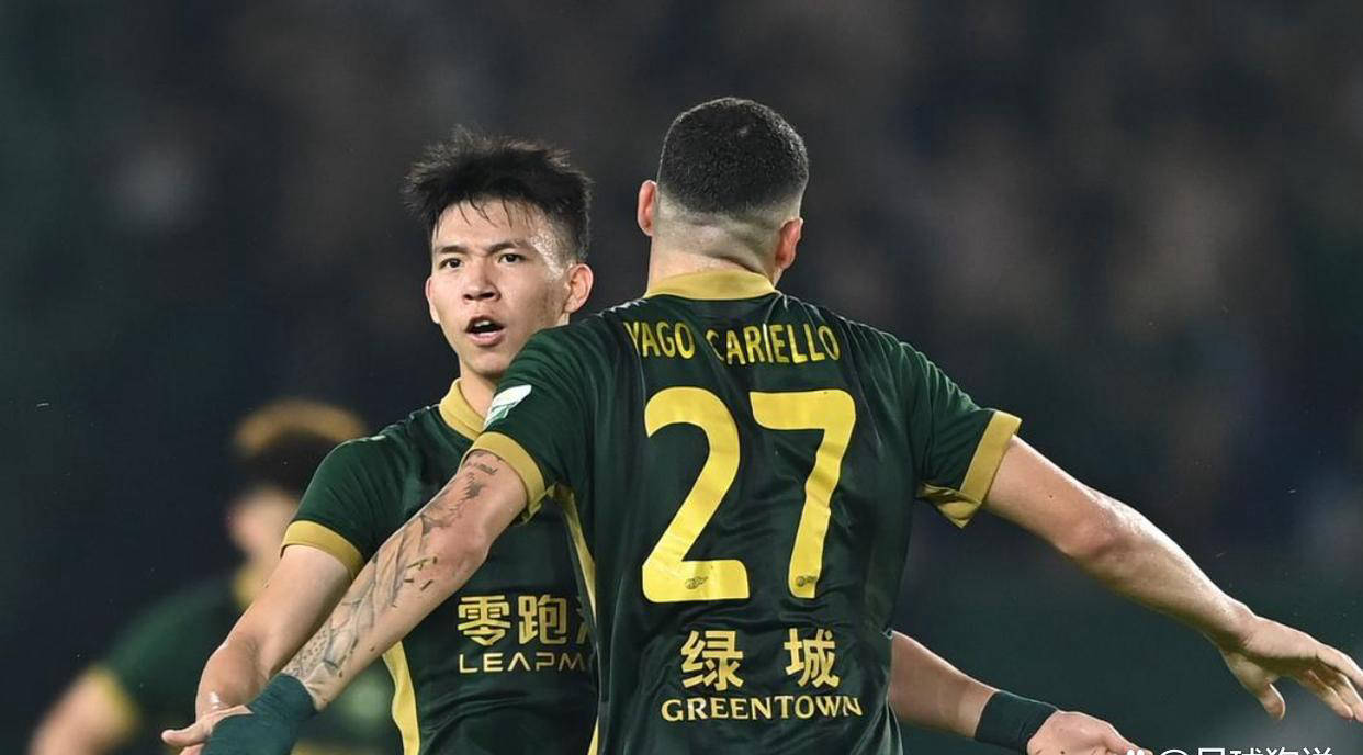 但在补时阶, 打破僵局, 榜首位置易 但在补时阶, 打破僵局, 榜首位置易